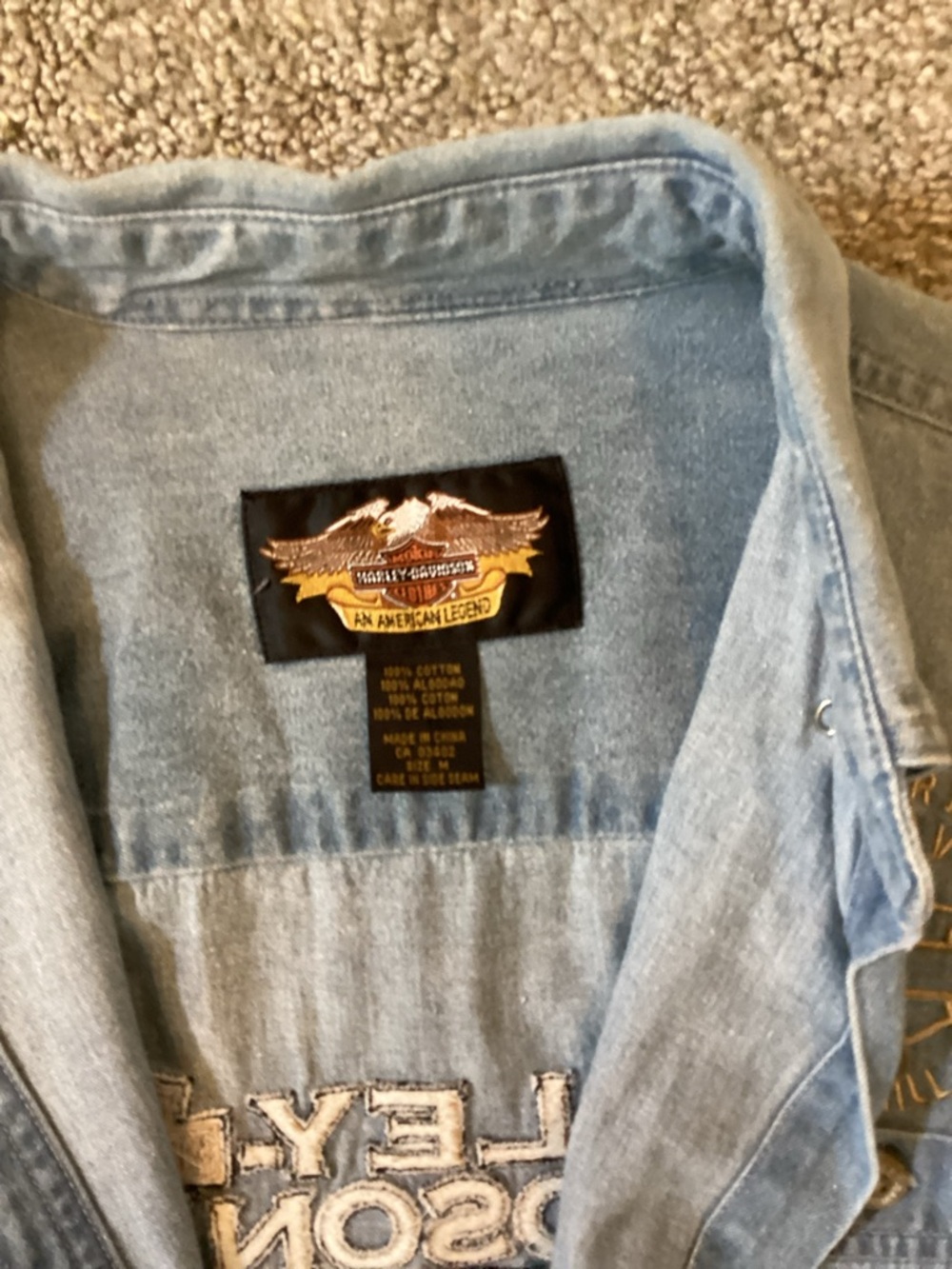 Harley-Davidson Light Blue Denim Shirt with Embroidered Logo - Picture 2 of 3